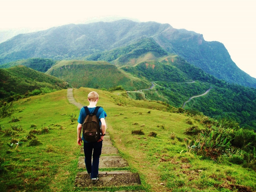 Hiking Caoling Trail Taiwan - Charlie on Travel