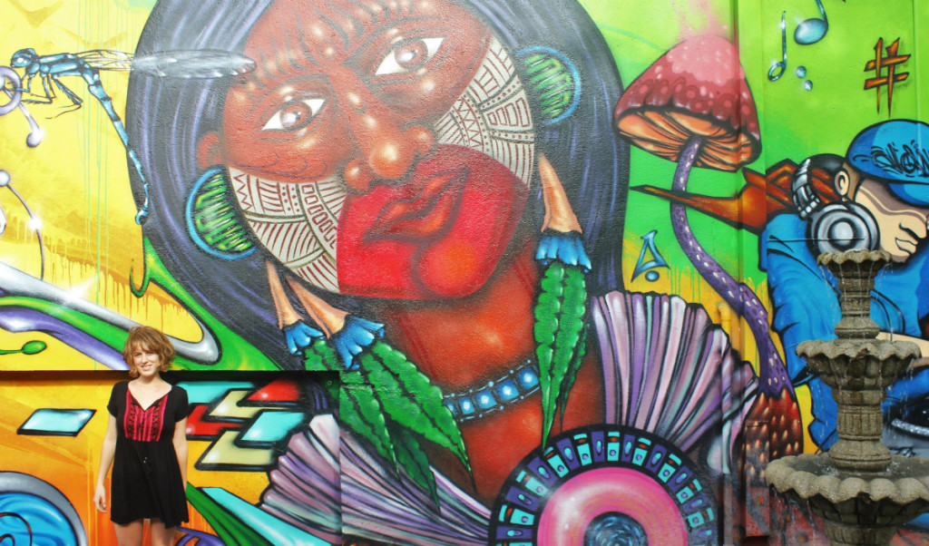 Charlie in Ciudad Colon Street Art - Charlie on Travel