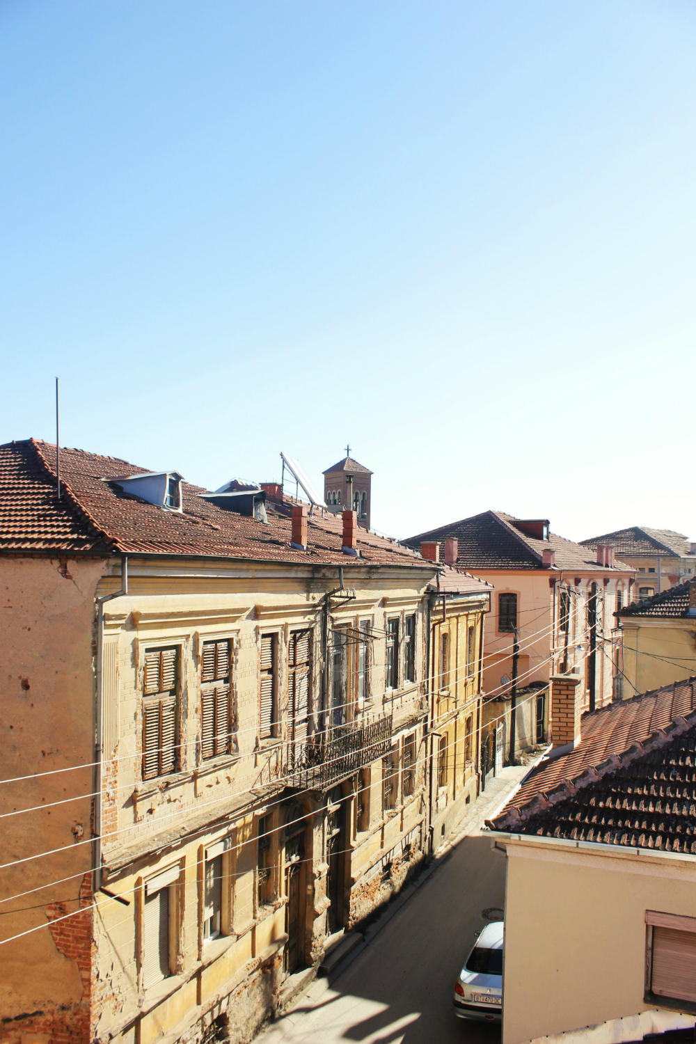 Bitola building Macedonia - Charlie on Travel