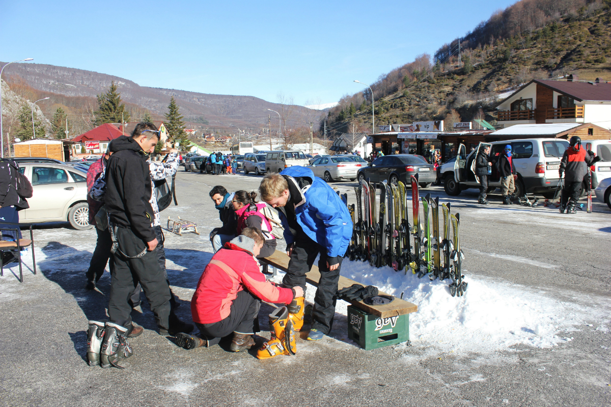 Renting Ski gear in Mavrovo Macedonia - Charlie on Travel