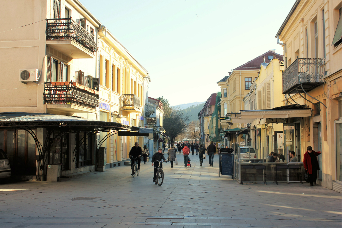 Širok Sokak Street Bitola Macedonia - Charlie on Travel 2