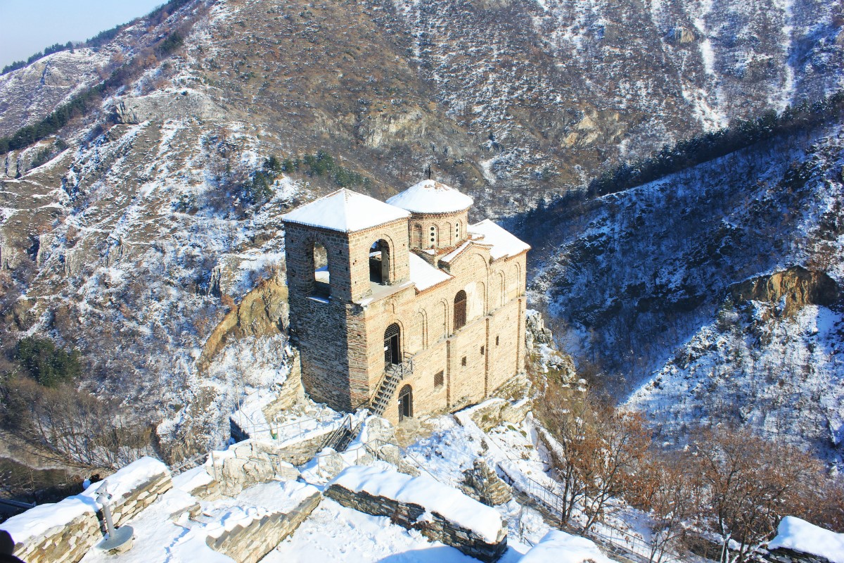 Asen's Fortress 2 - Plovdiv Bulgaria - Charlie on Travel