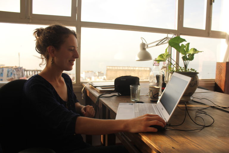 Travel and Make Money - Charlie digital nomad