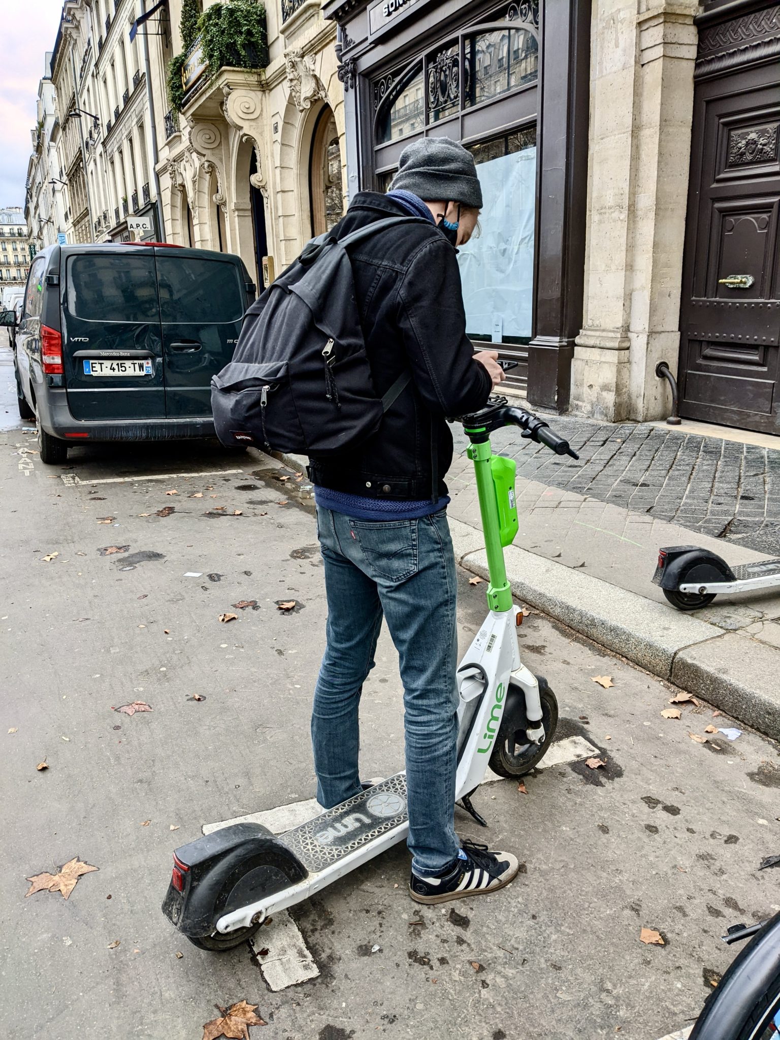 Is Paris Expensive? Travel by scooter
