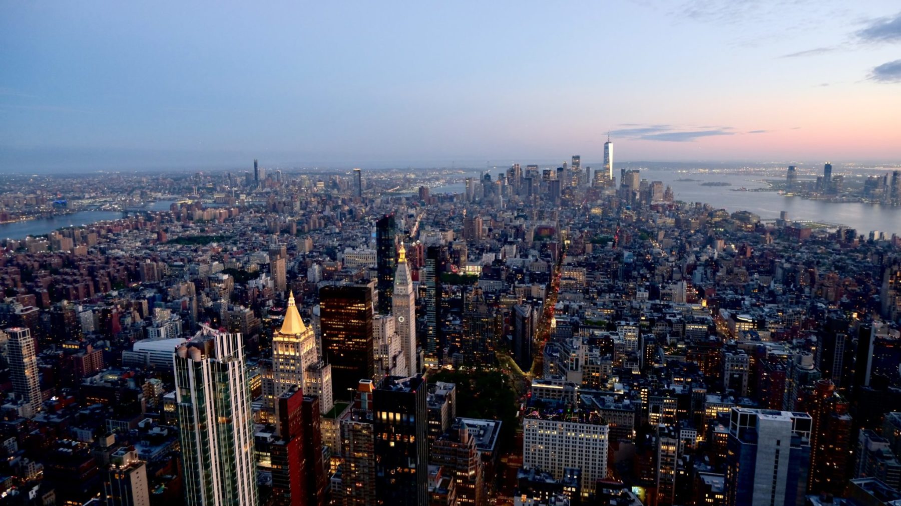 New York at Night – The Best of the City That Never Sleeps